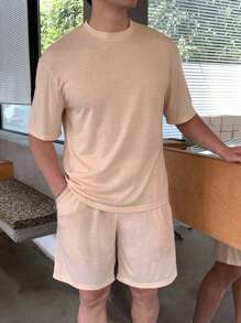 SHEIN Set de 2 piezas de camiseta de manga corta y shorts sólidos, cómodos y combinables para adolescentes varones