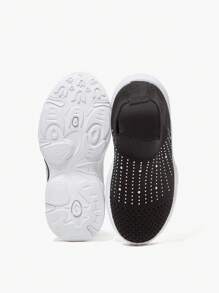 JNSQ 1 Paar weiche, atmungsaktive Slip-On Freizeitschuhe, vielseitiger, zu allem passender Stil, geeignet für alle Jahreszeiten, Rückkehr zur Schule