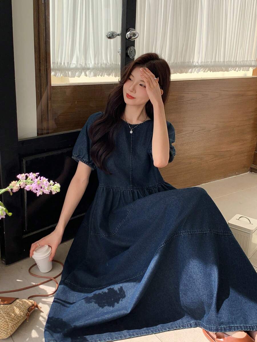 DAZY Women's Round Neck Short Puff Sleeve Casual Loose Denim Skater Dress