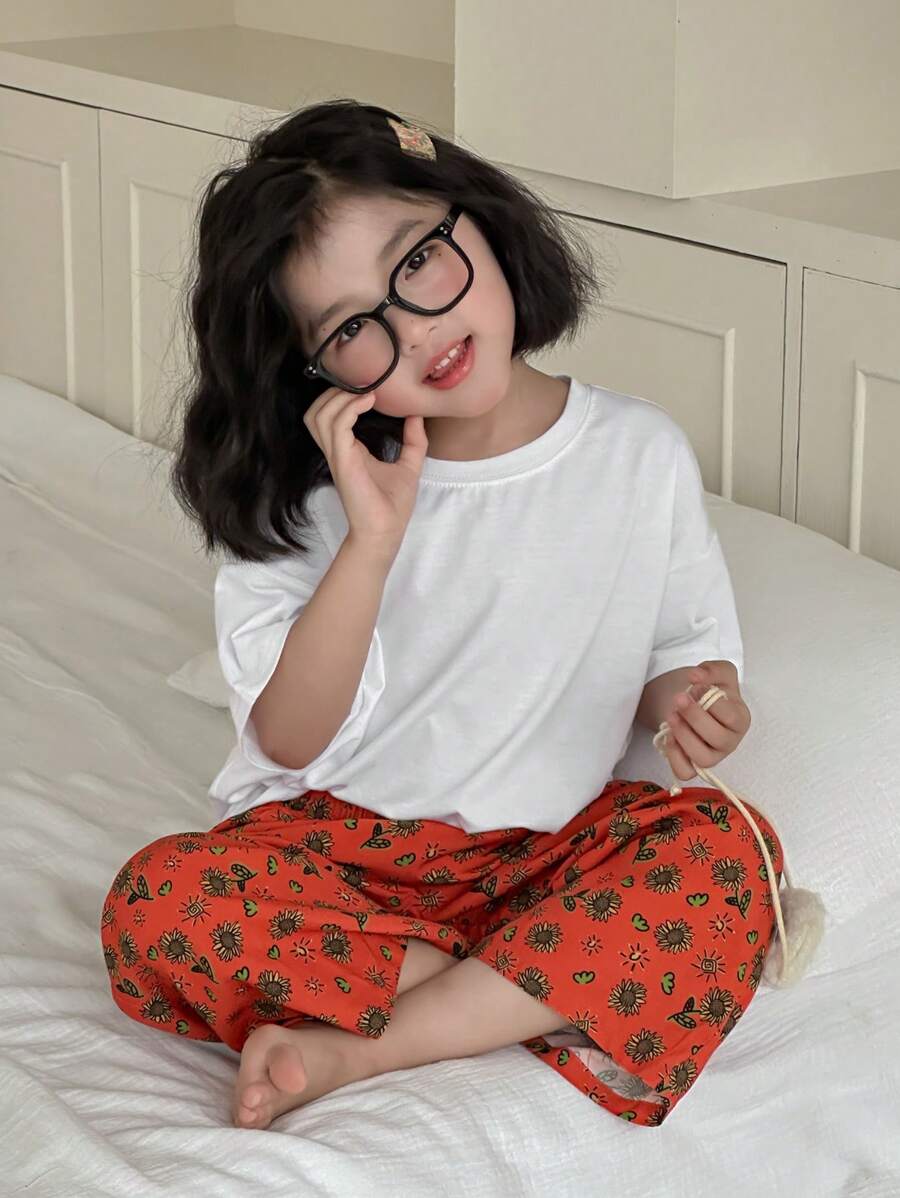 DAZY 年轻女孩 2 件套秋季服装 - 圆领短袖针织 T 恤 + 长款碎花裤休闲家居服,春夏 - 白色 - 查看 1