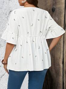 EMERY ROSE Plus Size Plain V-Neck Short Sleeve Tunic Blouse, Simple & Fashionable For Summer - White - View 2