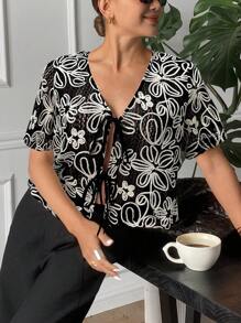 2026 Blusa de mujer de malla con textura minimalista y casual para uso diario en verano, camisa de mujer de manga corta francesa - Negro - Ver 3