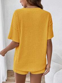 SHEIN Yellow Maternity Two-Piece Knitted Set: Casual Rib-Knit V-Neck Short Sleeve Top And Shorts Outfit For Stylish Moms-To-Be - Yellow - View 2