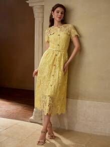 MOTF PREMIUM CONTRAST GUIPURE LACE DRESS - Yellow - View 5