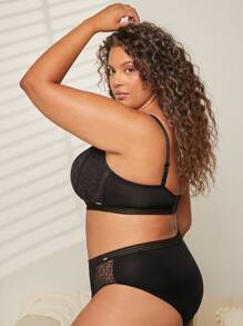 LUVLETTE Plus Sexy Lingerie Lounge Curve Sheer Full Coverage Unlined Lace Elegance Chic & Cozy Minimizer Black Bra