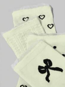 ROMWE Kawaii 4 Paar zufälliger Schleife, Punkt, Herz Design Knöchelsocken, süße schwarz-weiße einfarbige Socken mit Spitzenkante, vielseitige Damensocken im Joshi-Kōsei-Stil