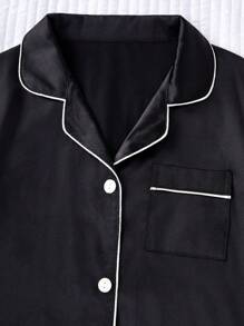 SHEIN 女童三件套睡衣套装，包括黑色简约多臂提花面料长裤、短裤和翻领短袖上衣，休闲睡衣 - 黑色 - 查看 5