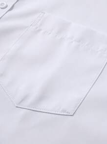 Manfinity Mode Men Plus Size Solid Color Single-Breasted Business Casual Long Sleeve Shirt, Fall