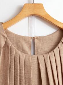 SHEIN LUNE Abito estivo casual da donna taglie forti, composto da top arricciato e pantaloncini, look minimalista e nomade, set da 2 pezzi adatto per mare, brunch e vacanza
