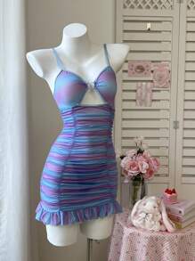PetitDoll Set de 2 piezas Vestido de tirantes transparente y sexy con volantes y recortes calados, talla grande tanga lencería para mujer
