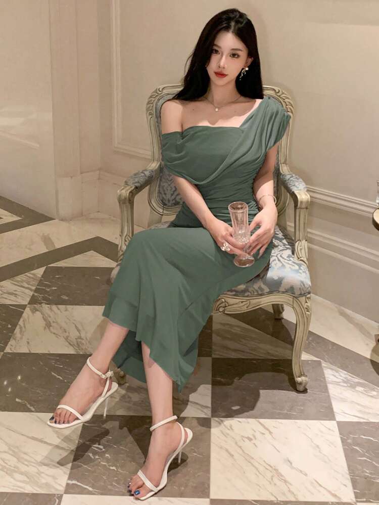 Vestido de mujer de unicolor elegante con cuello asimétrico y manga corta, adecuado para invitados de boda, verano, vestido de boda, vestido de graduación, vestido largo
