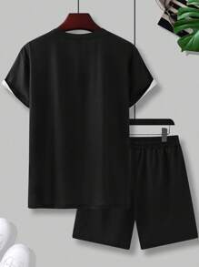 Manfinity Homme 2 pezzi/set, Maglietta a maniche corte con scollo rotondo e pantaloncini, di colore a contrasto, casual, per uomo taglia grande, estivo - Multicolore - Visualizzare 2