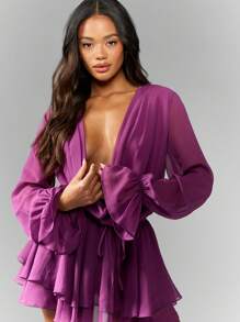 MISSGUIDED Vestido mini envolvente de chifón de manga larga con escote profundo, para fiesta, cóctel, con volantes, capas, lazo en el hombro, para ocasiones especiales