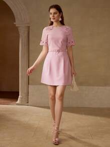 MOTF PREMIUM VESTIDO CEÑIDO CON BORDADO FLORAL - Rosa - Ver 3
