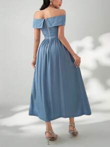 DAZY فستان جينز قصير الأكمام متساقط الكتف للنساء - أزرق فاتح - مشاهدة 4