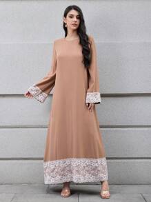 SHEIN Najma Vestido casual de corte holgado con cuello redondo, con elegante diseño con delicado encaje en el bajo y los puños, para mujeres árabes - Rosa - Ver 5
