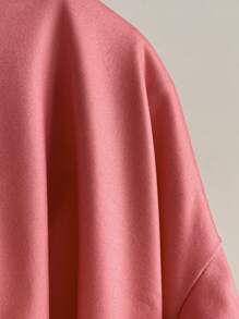 SHEIN Unity Women Gothic Print Asymmetrical Neck Short Sleeve Cropped Tee, Simple Casual Street Fashion For Holiday Party, Music Festival, Summer Season - Red - View 5