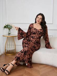 Modelyn Plus Size Elegant Bell Sleeve Lace Mermaid Dress For Spring/Summer - Brown - View 3