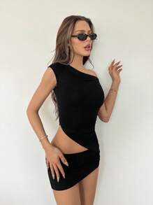 SHEIN ICON 1 套女式性感简约黑色单肩褶饰腰部上衣不对称下摆迷你裙 - 黑色 - 查看 4