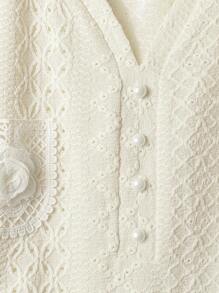 SHEIN Lacomfia Women's Jacquard V-Neck Applique Decor Short Sleeve T-Shirt