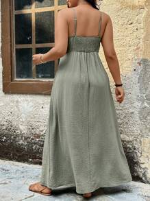 SHEIN LUNE Plus Size Sage Green Spaghetti Strap Dress,Summer Boho Picnic Holiday Outfits,Casual Solid Color Fairycore Classy Wedding Guest Graduation Dress - Green - View 2