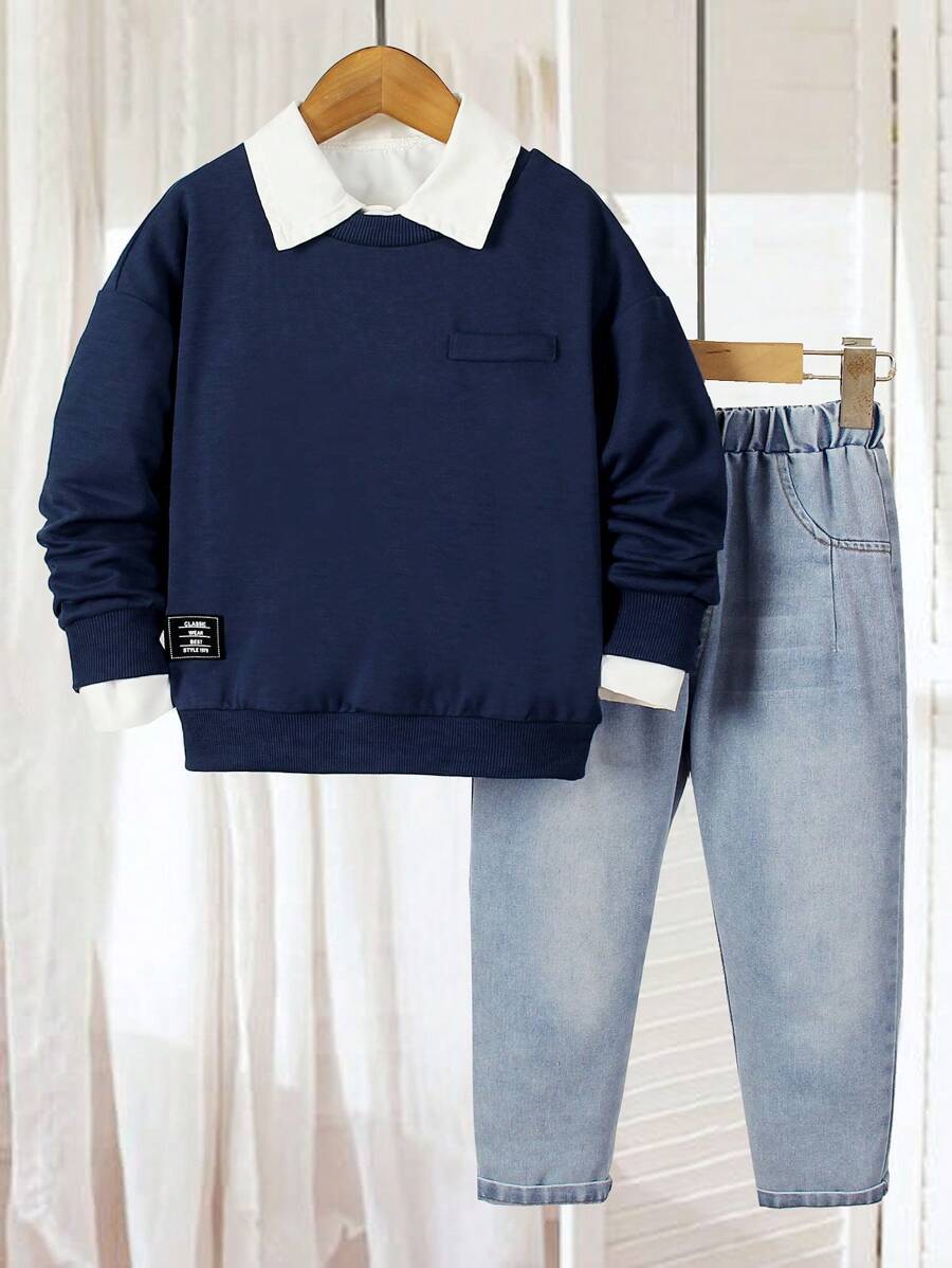 SHEIN 2 件套年轻男孩时尚套装 - 黑色针织圆领长袖运动衫和仿口袋牛仔长裤，休闲简约设计适合日常穿着、上学、旅行 - 寶藍色 - 查看 1