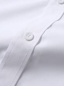 Manfinity Mode Men Plus Size Solid Color Single-Breasted Business Casual Long Sleeve Shirt, Fall