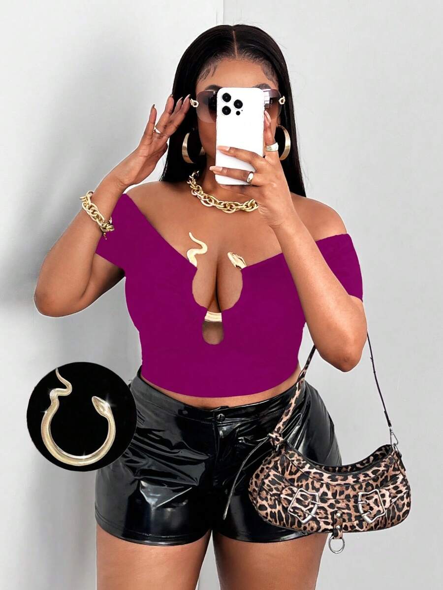 Maweii Women Plus Size Metal Snake Decor Off-Shoulder Fitted Blouse - Purple - View 1
