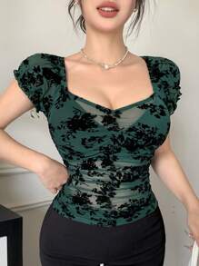 DAZY Women Ruched Square Neck Floral Print Short Sleeve Top Cute Tops Going Out Tops - Green - View 5