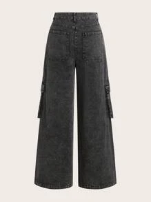 SHEIN EZwear Jeans de pierna ancha de carga con múltiples bolsillos de mezclilla negra desgastada