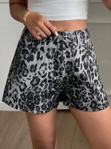 Livesso Women's Loose Leopard Print Denim Shorts, Summer New Arrival