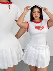 Flirla Camiseta de mujer talla grande con estampado de fresa y encaje en contraste, para verano