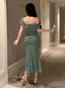 xheDAZY Vestido de mujer de unicolor elegante con cuello asimétrico y manga corta, adecuado para invitados de boda, verano, vestido de boda, vestido de graduación, vestido largoxhe - Verde Oliva - Ver 2