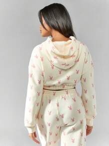 Missguided x Playboy Casual Athletic Cropped Crop Top Hoodie Sweatshirt Long Sleeve Loungewear Winter Fall Streetwear - White - View 2