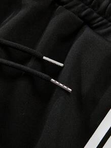 Manfinity Streetrush Manfinity Streetrush Men's Sweatpants One-Piece, 2 In 1 Double Waistband Design, Imitation Applique Embroidery Craftsmanship, Side Stripe Printing, Elastic Waistband Men Track Pants Gym Pants For Men Sport Pants For Men Men Gym Pants Street Wear Pants Men