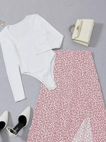 Franclia Plus Size Simple Solid Color Long Sleeve Bodysuit And Ditsy Floral High Slit Skirt 2 Pieces Set - Pink - View 1