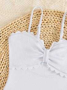 1 pieza Traje de baño de vacaciones de moda con pétalos de flores para niñas, Outfit a juego de una pieza mamá e hija (se venden por separado 3 piezas)