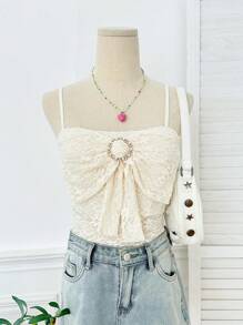 Breezaya Elegantes französisches beiges Spitzen-Camisole mit Schleife, geeignet zum Layering oder als Oberbekleidung - Aprikosenfarben - Übersicht 3