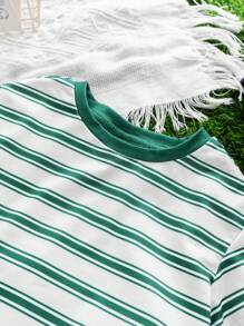SHEIN Leap Crew Bộ 2 món/Bộ đồ liền quần cổ tròn rộng rãi kẻ sọc dễ thương cho bé trai và bé gái, thích hợp mặc trong nhà và ngoài trời vào mùa xuân/hè - Nhiều màu - Xem 5