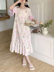 SHEIN 少女郁金香花卉图案荷叶边宽松圆领短袖睡袍/家居服，适合日常穿着，室内外皆宜