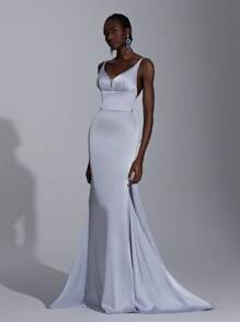 Elitara Elegante vestido de gala con tirantes finos de satén plateado, sin espalda, con cadena de cristales y lazo decorativo, con cola de pez extra larga. Vestido formal para mujeres, graduación, fiesta, eventos, boda