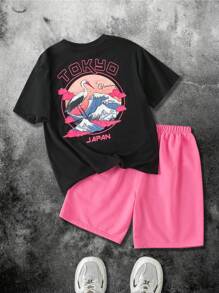 SHEIN Conjunto de 2 piezas para niño preadolescente con camiseta de manga corta de cuello redondo con estampado de ola marina y pantalones cortos elásticos en la cintura color rosa, estilo universitario casual y cómodo, adecuado para primavera y verano, uso diario, juegos al aire libre, escuela, fotografía callejera, fiesta y tiempo libre