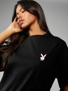 Missguided x Playboy Camiseta oversize para estar en casa, pijama, estampado gráfico, logo, ropa urbana casual de verano, ropa deportiva urbana, confort de fin de semana, moda Y2K