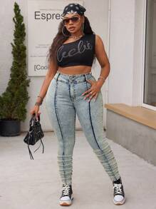 SHEIN SXY 大码做旧牛仔紧身裤，搭配酸洗夏季女装，适合节日牛仔女郎，复古水洗风格