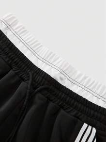 Manfinity Streetrush Manfinity Streetrush Men's Sweatpants One-Piece, 2 In 1 Double Waistband Design, Imitation Applique Embroidery Craftsmanship, Side Stripe Printing, Elastic Waistband Men Track Pants Gym Pants For Men Sport Pants For Men Men Gym Pants Street Wear Pants Men