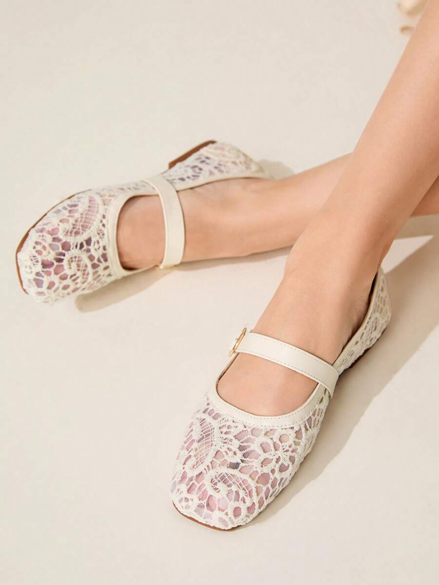 CUCCOO CHICEST 女士优雅蕾丝网眼圆头低跟休闲平底鞋，带扣带，米色 - 米色 - 查看 1