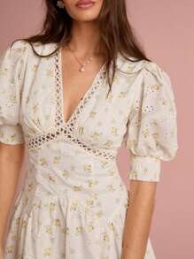 Enchnt 春夏优雅女士小花镂空刺绣泡泡袖连衣裙，甜美优雅太阳裙，适合生日、节日派对、婚礼季节、甜蜜约会、花园派对和度假春夏女装，女士夏装，茶会礼服，女士夏装，女士演唱会服装，女士复活节服装 - 黃色 - 查看 2