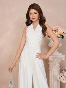 Pitira Pitira TEENGIRL White Elegant Criss-Cross Halter Jumpsuit, Wedding Outfit, White Outfit, Collegiate Jumpsuit Summer Wedding Dresses For Teen Girls Prom Elegant Dresses For Teen Girl Prom Dresses For Teens Teen Girls Partywear