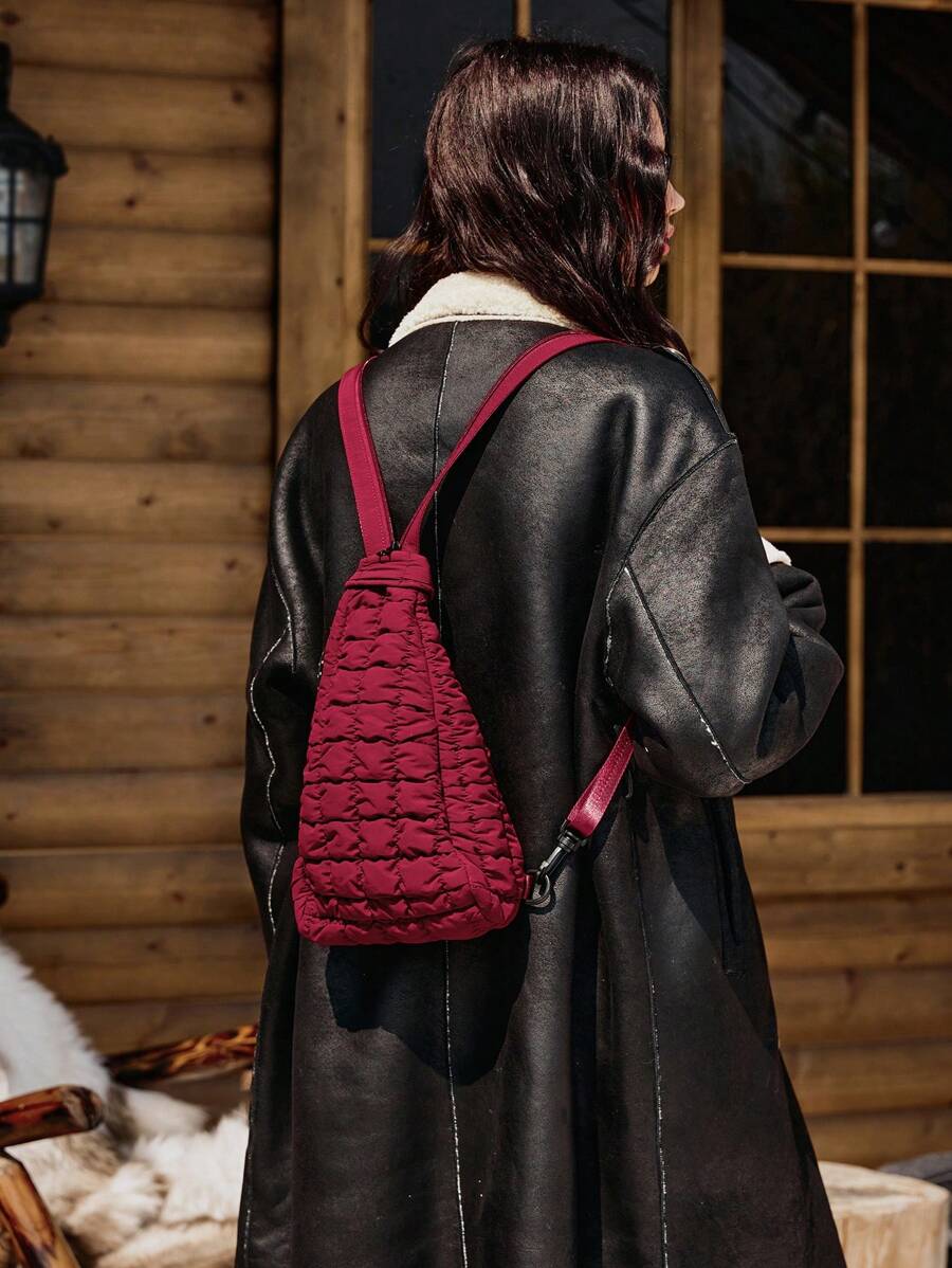 SHECARRY Tas Pinggang Berbahan Quilted Warna Polos Sederhana untuk Perjalanan dan Hari Valentine - Burgundy - View 1