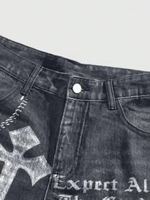 ROMWE MEN Street Life Pantalones cortos de mezclilla casuales para hombres con estampado de cruz lavados y lema - Negro - Ver 3